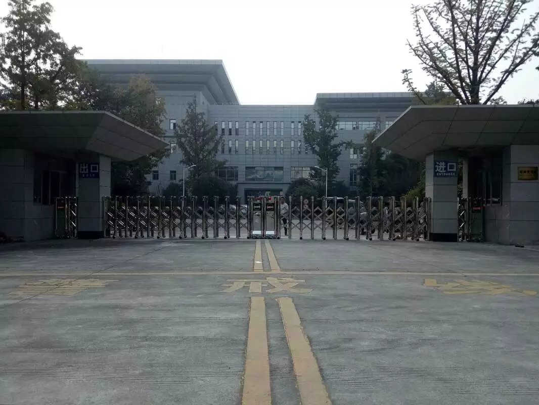 安庆安庆四川消防总队伸缩门